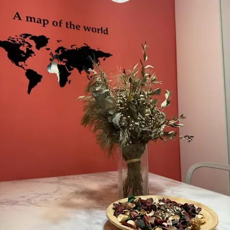 Stanza In Luminoso E Silenzioso Проживание в семье Милан