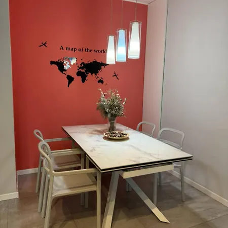 Stanza In Luminoso E Silenzioso Проживание в семье *