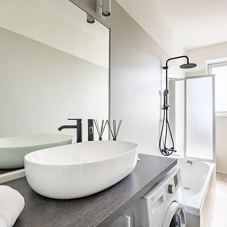 Apartman Ampio Trilocale Panoramico Ad Arco Della Pace Milánó
