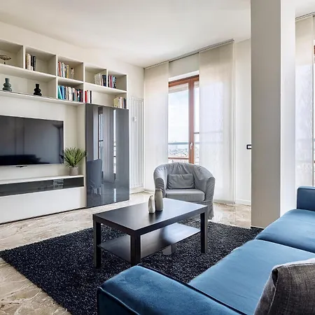 Ampio Trilocale Panoramico Ad Arco Della Pace