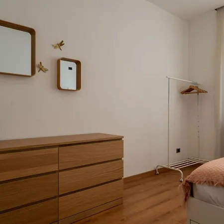 Italianflat - Spacious 3 Bedroom With Balcony San Babila Area Apartment *