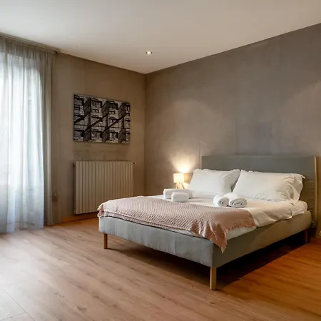 Italianflat - Elegant Flat With Balcony M4 Tricolore - 7 Pax Mailand