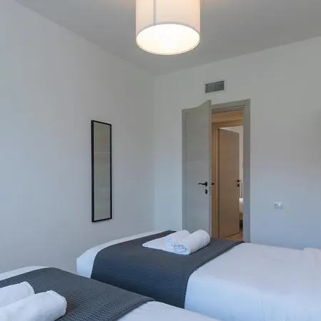 Metro Line 1 Free Parking Apartman