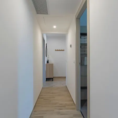 Apartman Metro Line 1 Free Parking *