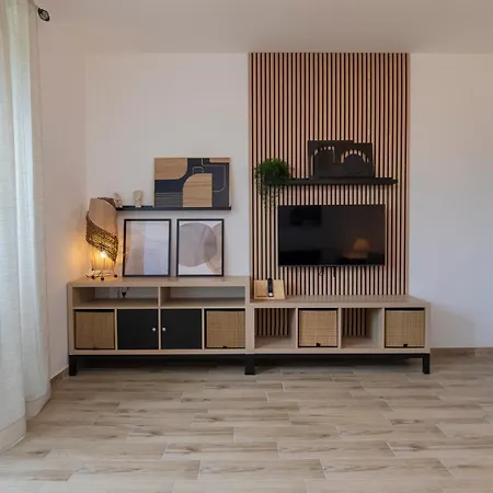 Apartman Metro Line 1 Free Parking