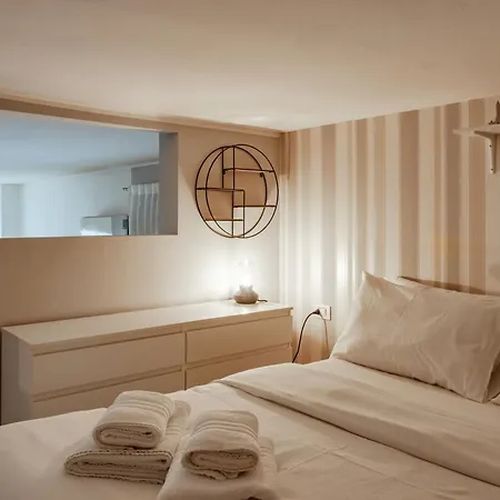Need Is Loft Апартаменты *
