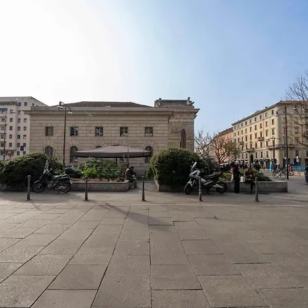 Brera Prestige Solferino Milano Апартаменты *
