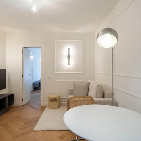 Brera Prestige Solferino Milano Апартаменты *