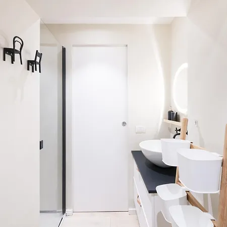 Easylife - - Castaldi 26 P1c - Porta Venezia * Milán