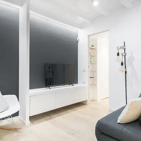 Easylife - - Castaldi 26 P1c - Porta Venezia * Milan