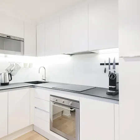 Easylife - - Castaldi 26 P1c - Porta Venezia Apartment Milan