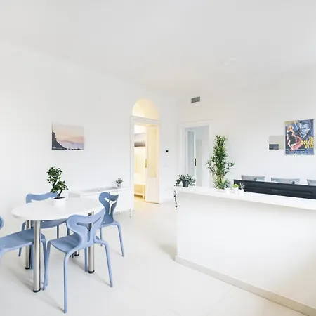 Easylife - - Bacone 6d - Buenos Aires * Milaan