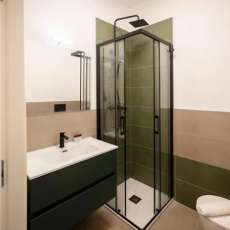 Appartement Moderno Bilocale In Zona Monumentale-cenisio