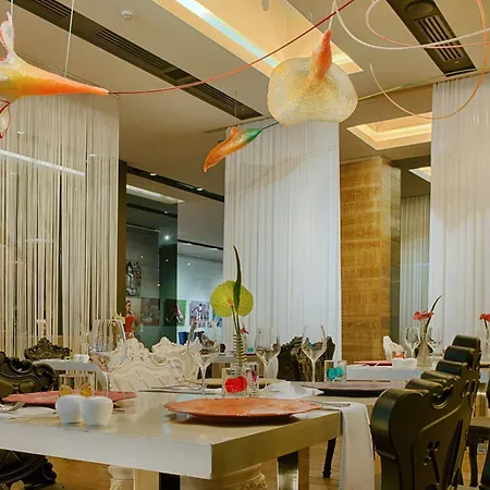 Hotel Nhow