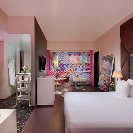 Nhow Hotel 4*
