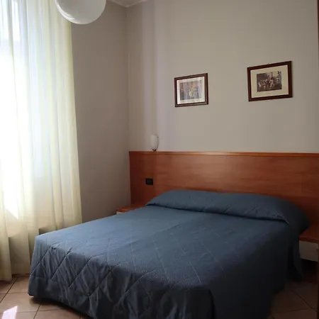 Ξενοδοχείο Salerno