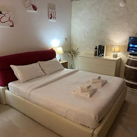 Apartment La Cantinetta Di - The Wine Cave In Milan, Huge 110sqm Next To Station