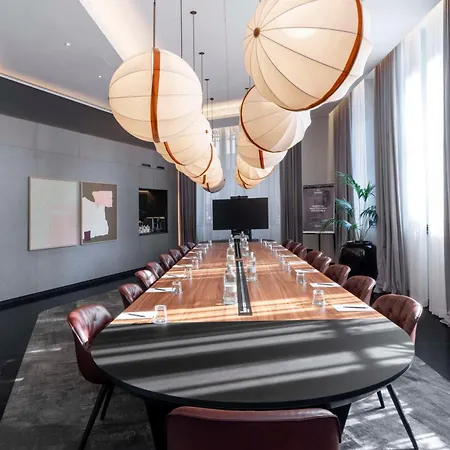 Radisson Collection Hotel, Palazzo Touring Club Milan