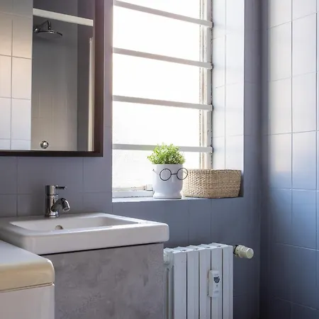 Apartament Ampio Ed Elegante - 2 E 2 Bagni *