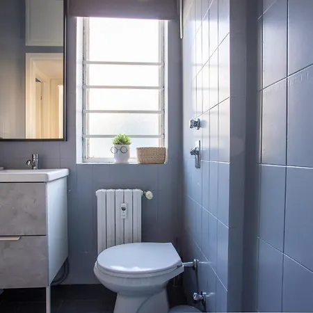 Ampio Ed Elegante - 2 E 2 Bagni *