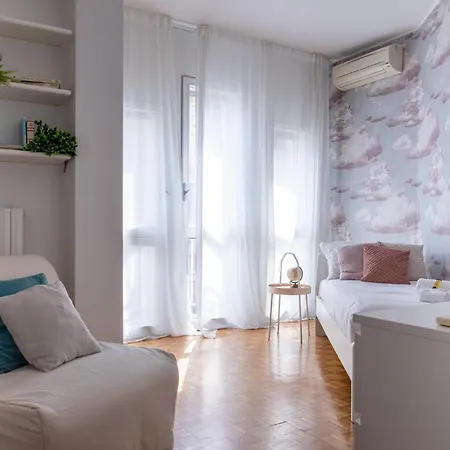 Ampio Ed Elegante - 2 E 2 Bagni Mediolan