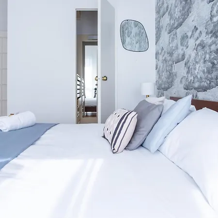 Ampio Ed Elegante - 2 E 2 Bagni