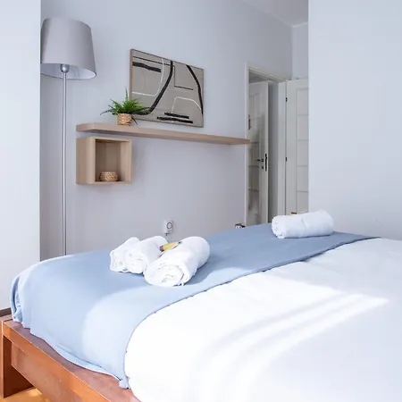 Ampio Ed Elegante - 2 E 2 Bagni Appartement