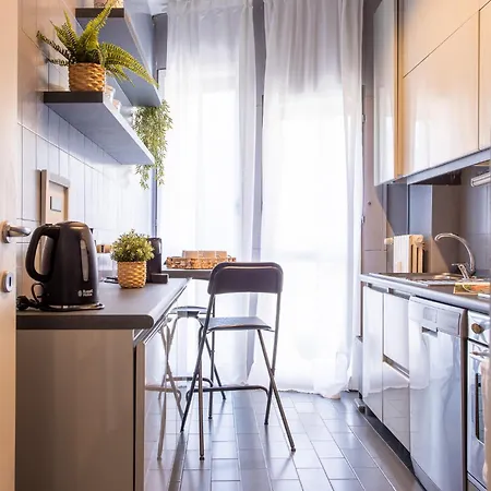 Apartament Ampio Ed Elegante - 2 E 2 Bagni