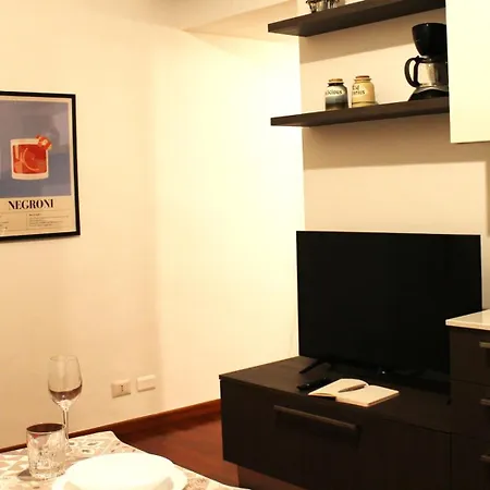 Urban Charm - Porta Romana Apartamento