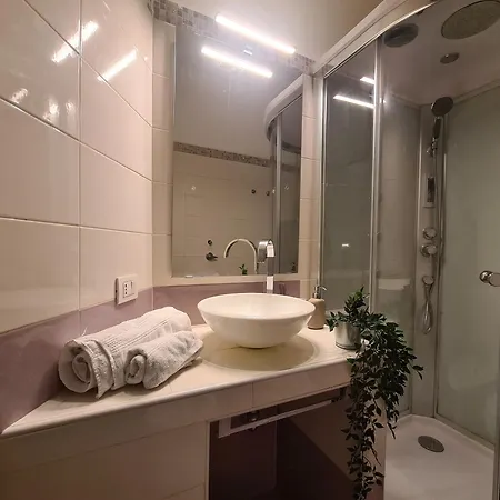 Apartament Red Ripa Boutique Mediolan