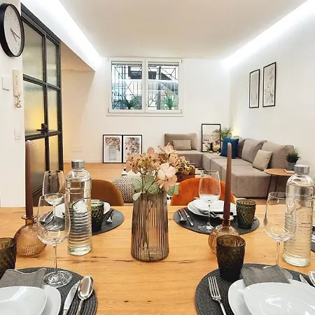 Citylife 6 Guests - Xl Living And 2 Baths