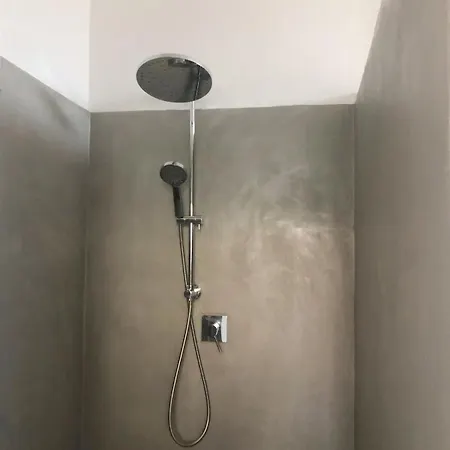 Apartamento Artistic And Spacious Loft - 3 Min From The Metro