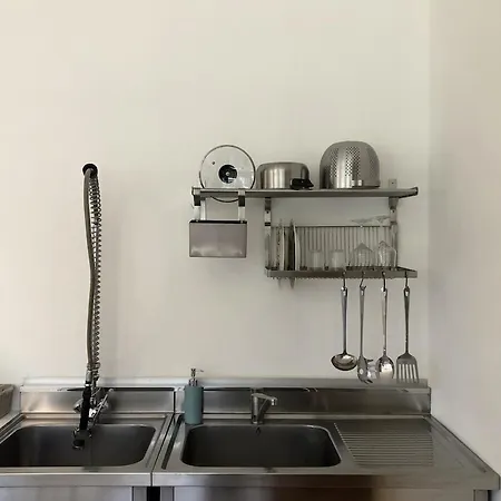 Artistic And Spacious Loft - 3 Min From The Metro * Milán