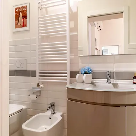 Appartamento Naè Citylife - Comfort&privacy *