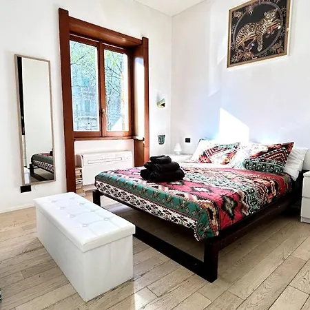 Casa Brando, Center Apartment Milan