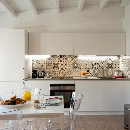 Umbria, 120 - Accogliente E Ben Collegato Apartamento *