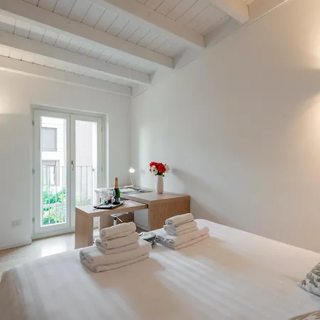 Umbria, 120 - Accogliente E Ben Collegato