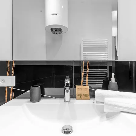 Vitruvio Palace - La Vista