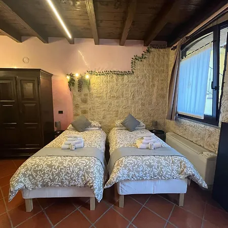 Monolocale Elvira Abbadesse ミラノ