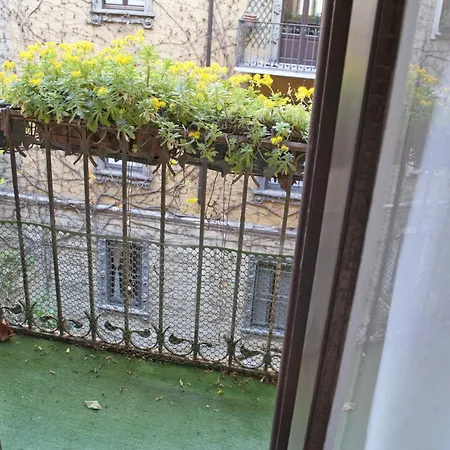 Splendido Quadrilocale Liberty In Porta Venezia *