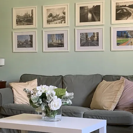 Apartament Splendido Quadrilocale Liberty In Porta Venezia *