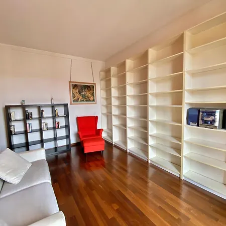 Home Milán