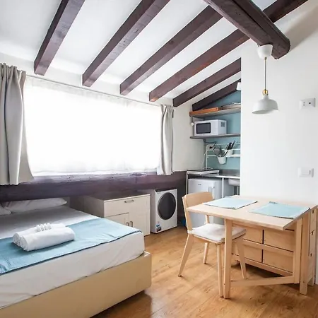 Cozy Near Mailand