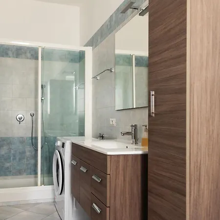 Youhosty - Da Cermenate 12 Appartement