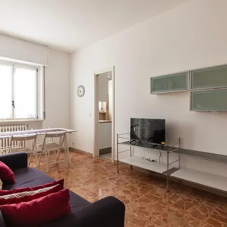 شقة Youhosty - Da Cermenate 12 *