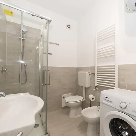 Zona San Siro Apartment *