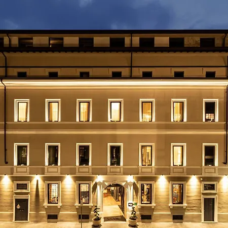 Nemi, Milan, A Tribute Portfolio Hotel 5*