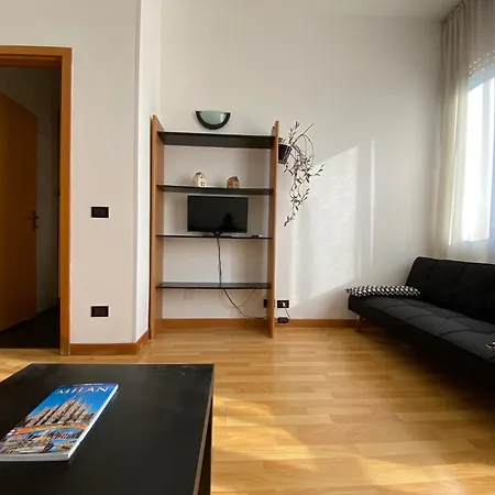 Apartment Wonderful In Porta Romana Milan