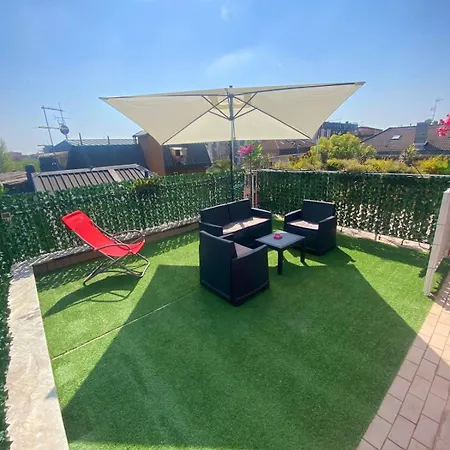 Red House - Beautiful - Metro M1