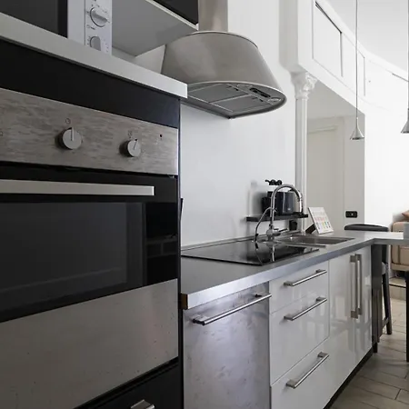 Italianway - Porta Ticinese 83 Milan